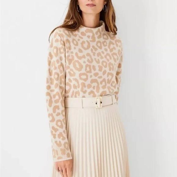 J. McLaughlin sweater - Picture 1 of 11